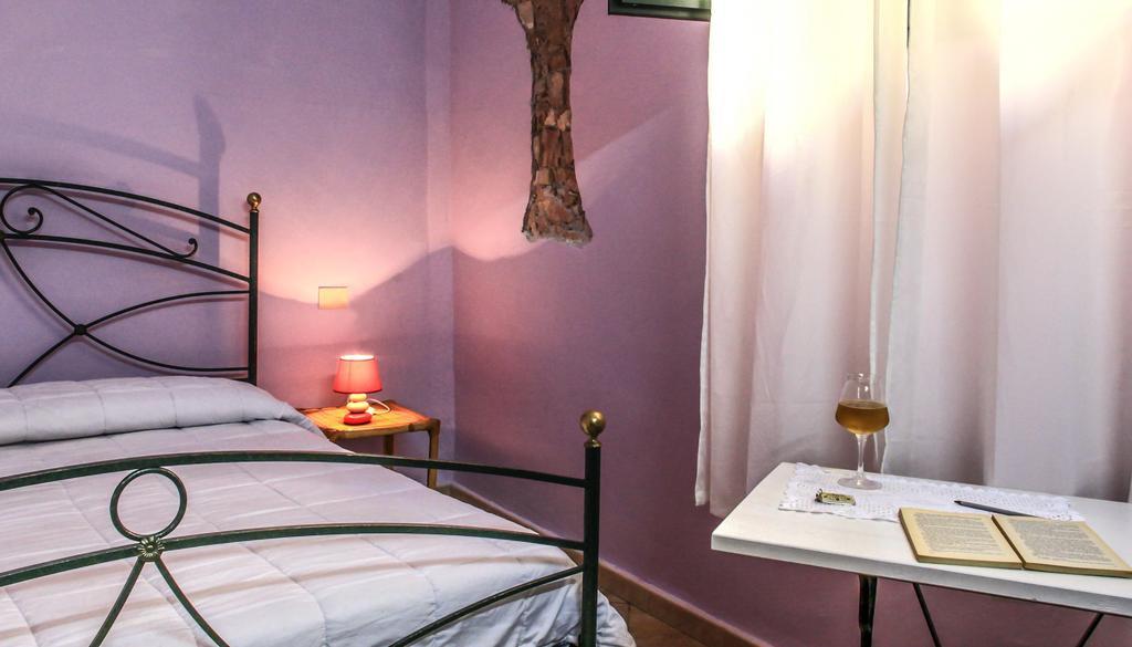 Albergo Aurora カリアリ 部屋 写真